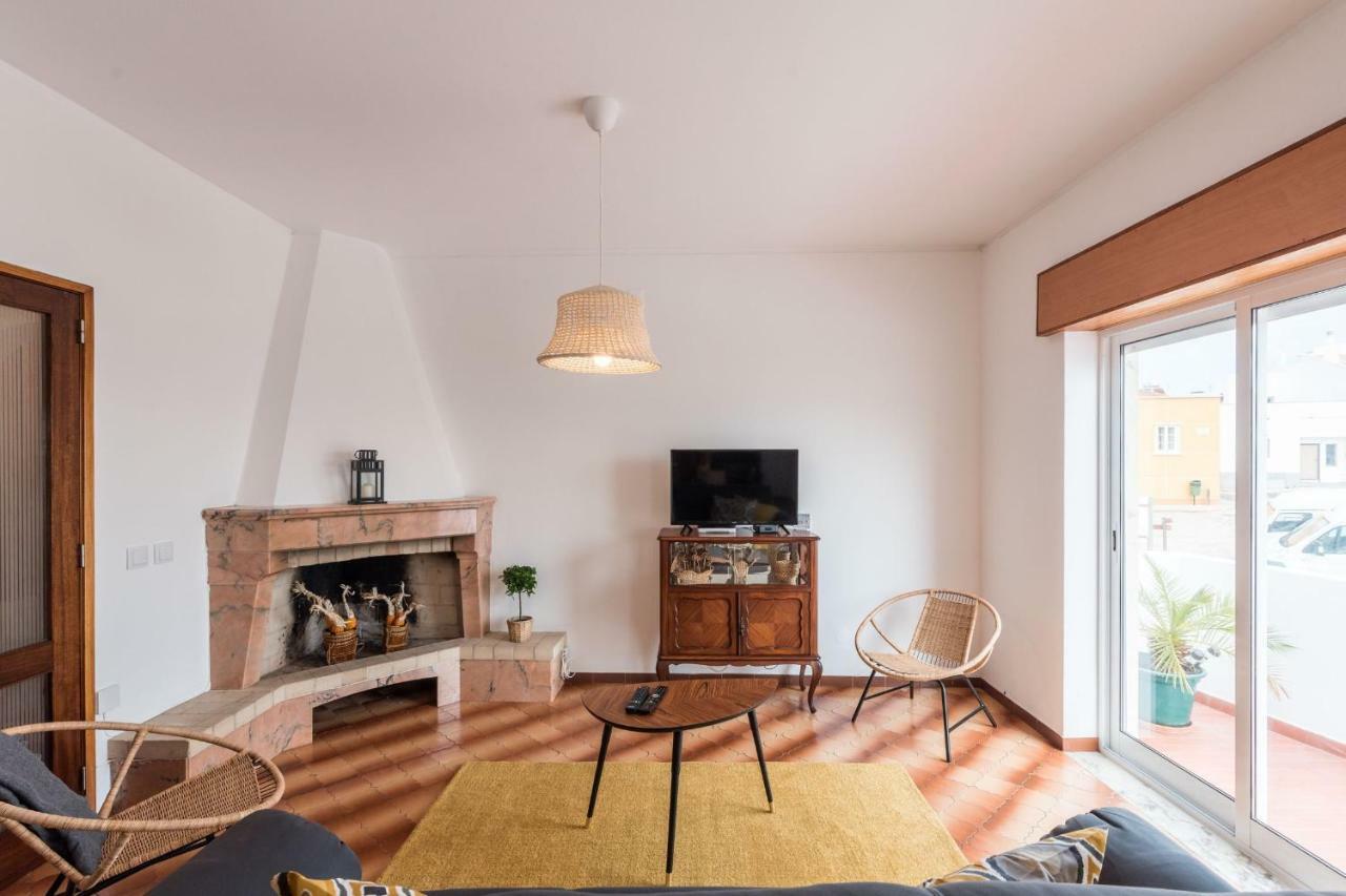Lovelystay - 3 Bedroom Apartment In Vila Do Bispo Exterior foto